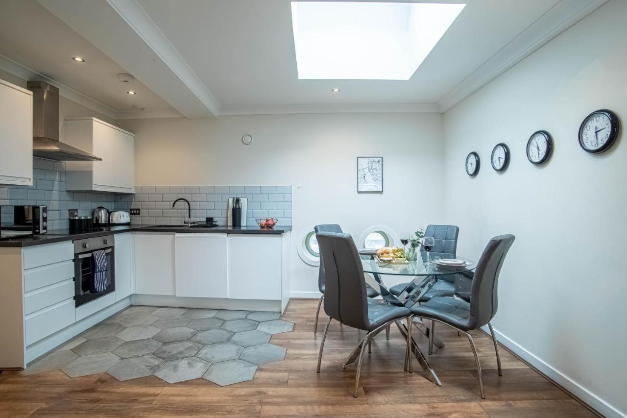 Luxe Apartments Near Albert Docks - 3 Graces - Liverpool One - Business, Contract & Corporate Ready Экстерьер фото