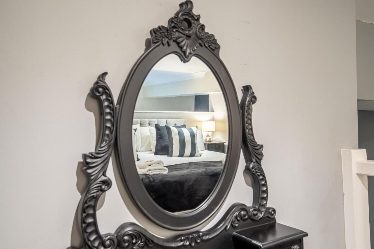Luxe Apartments Near Albert Docks - 3 Graces - Liverpool One - Business, Contract & Corporate Ready Экстерьер фото