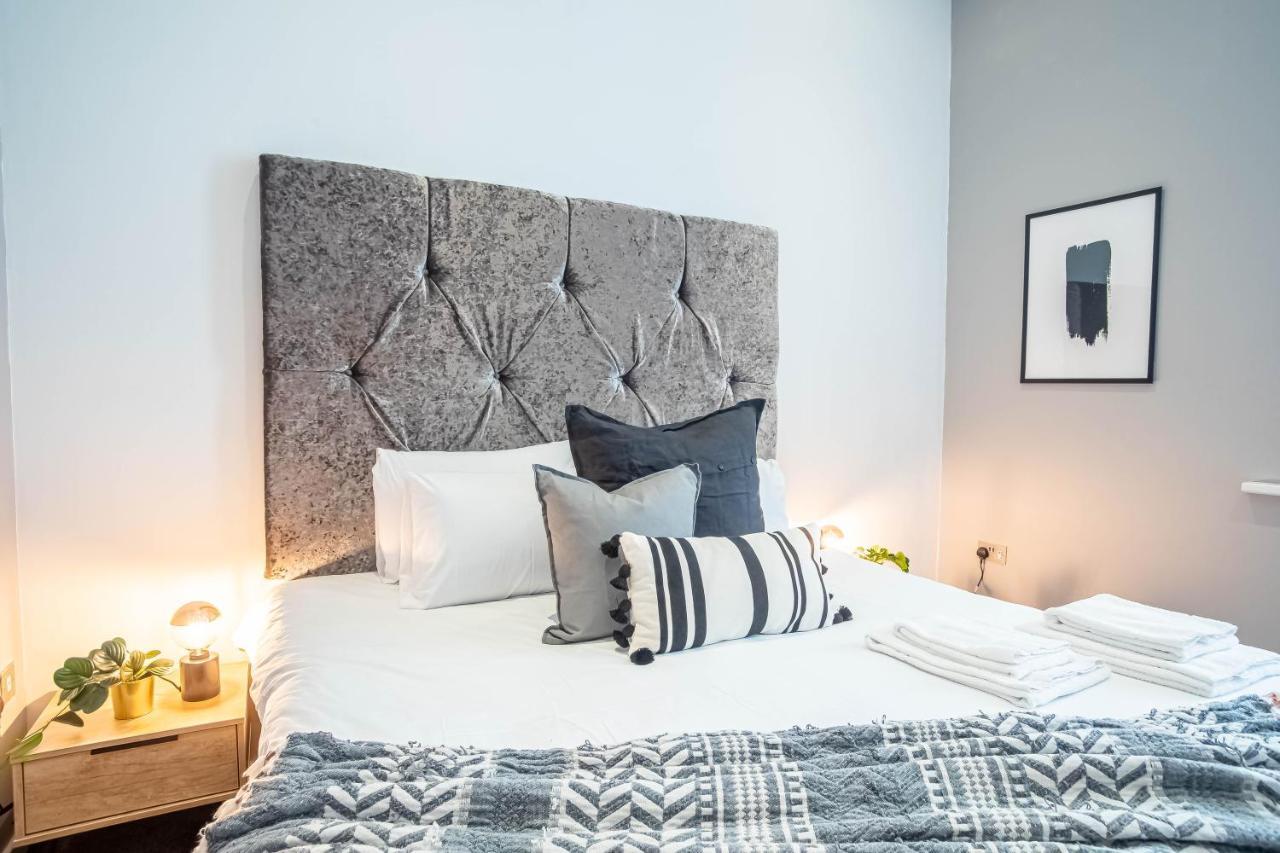 Luxe Apartments Near Albert Docks - 3 Graces - Liverpool One - Business, Contract & Corporate Ready Экстерьер фото