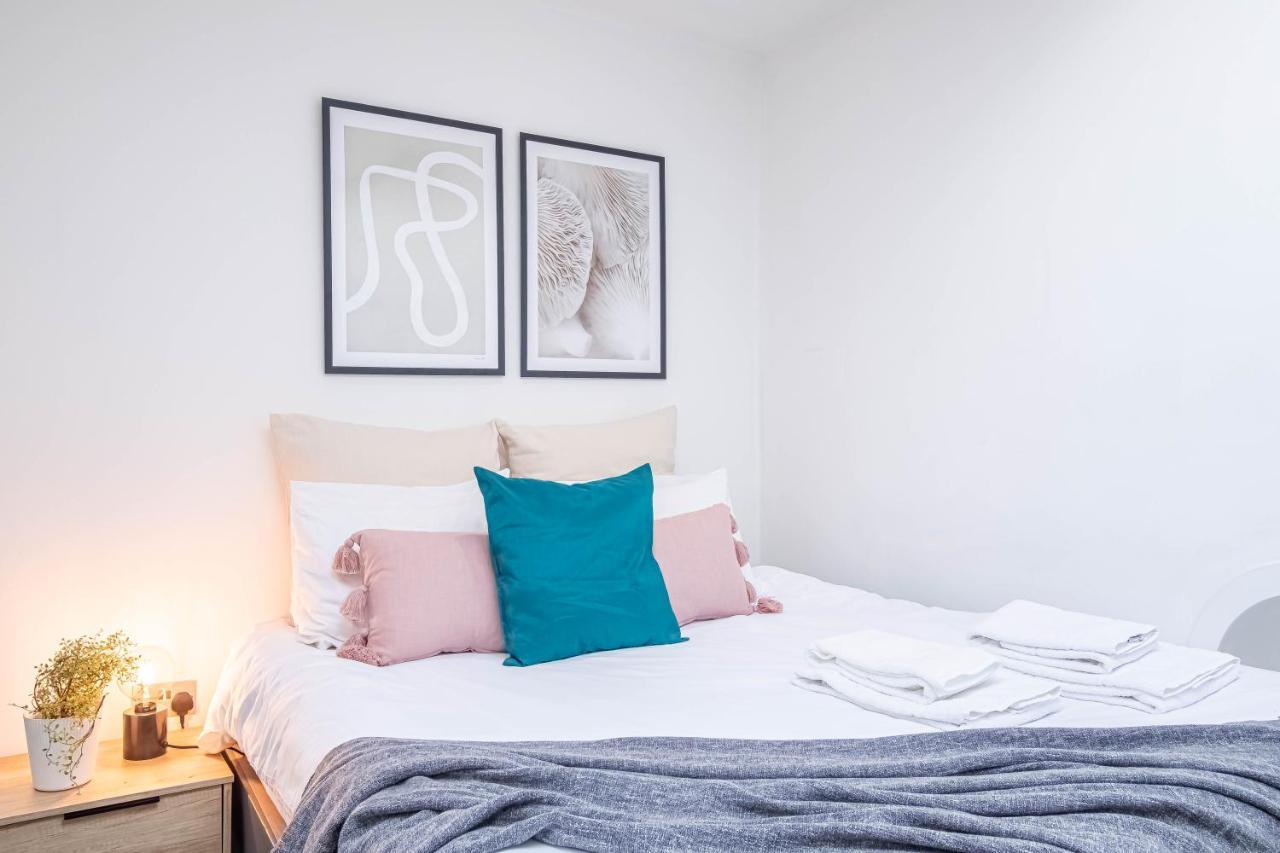 Luxe Apartments Near Albert Docks - 3 Graces - Liverpool One - Business, Contract & Corporate Ready Экстерьер фото